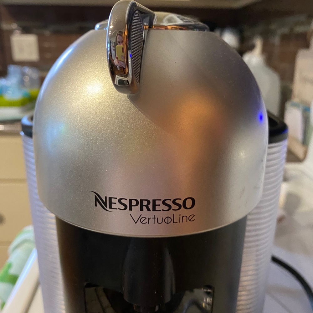 Nespresso - Picture 2 of 2